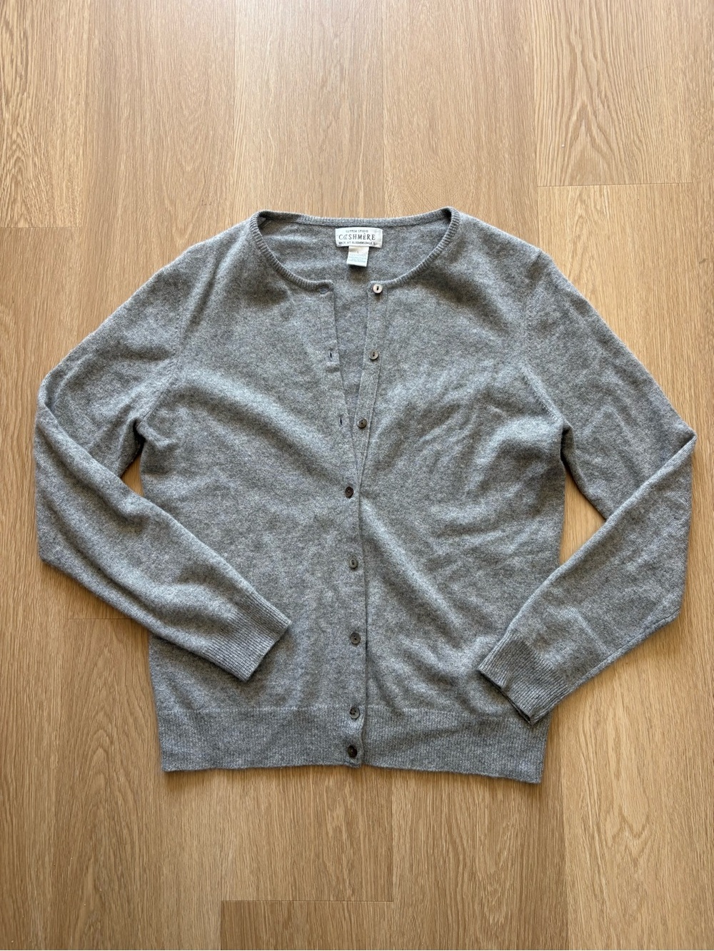 Sutton Studio 100% Cashmere Button Front Sweater